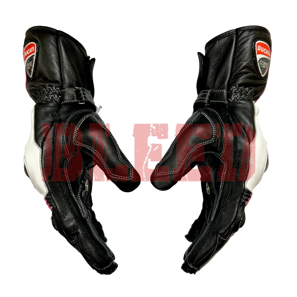 Ducati Corse C6 leather motorbike racing gloves detail view