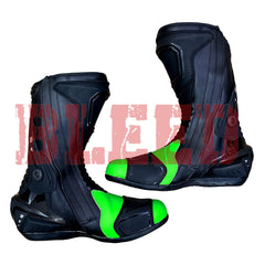 Kawasaki Ninja ZX-10R motorbike leather riding boots detail view