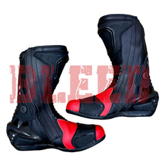 Kawasaki Ninja ZX-10R motorbike leather racing boots detail view